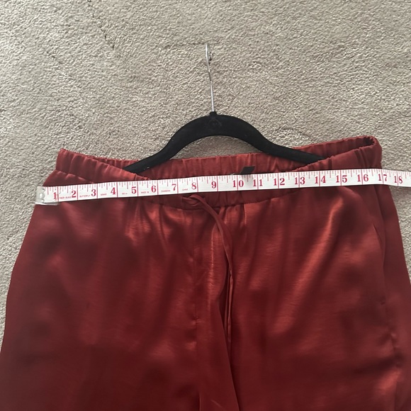 Banana Republic pull on pants - Picture 5 of 8